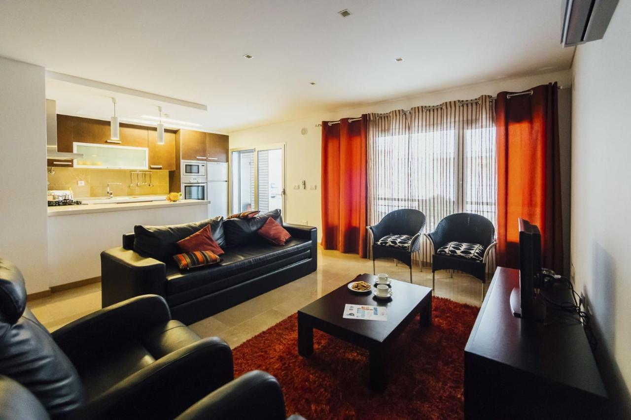 סאו מרטיניו דו פורטו Baia Residence 2 - Holiday Apartments - By Sch מראה חיצוני תמונה