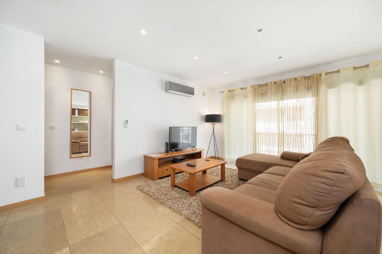 סאו מרטיניו דו פורטו Baia Residence 2 - Holiday Apartments - By Sch מראה חיצוני תמונה