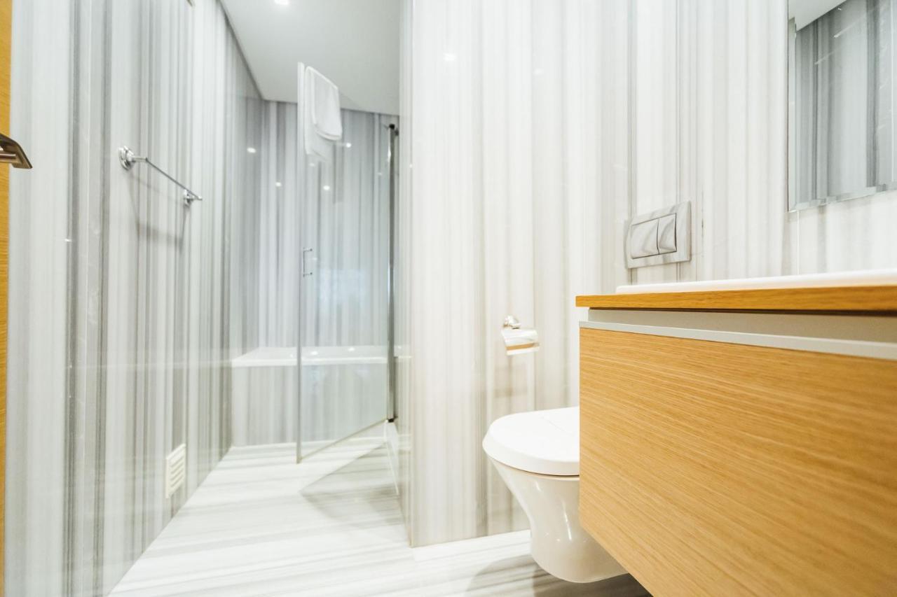 סאו מרטיניו דו פורטו Baia Residence 2 - Holiday Apartments - By Sch מראה חיצוני תמונה